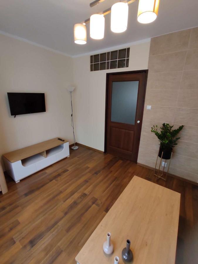 Obok Szczesliwej 7 Appartement Gliwice Buitenkant foto