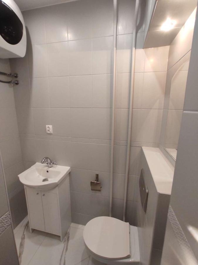 Obok Szczesliwej 7 Appartement Gliwice Buitenkant foto